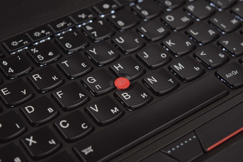 Lenovo ThinkPad T550 i5-5200U 8/16гб ssd 256/480гб 15.6'' FHD Ноутбук