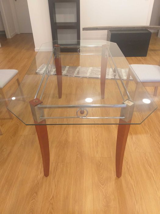 Mesa de vidro NEGOCIÁVEL