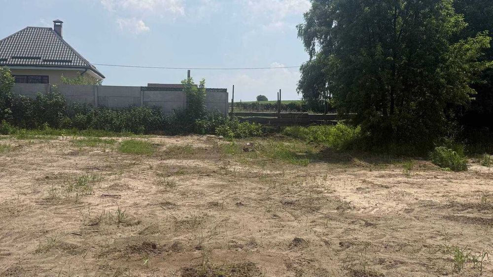 Ділянка 10 соток в Білогородці, комунікації поруч, зручний виїзд до Киева. - Вид 2