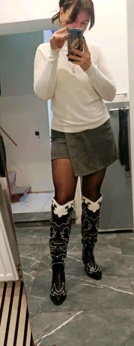 Продам шикарные сапоги козаки