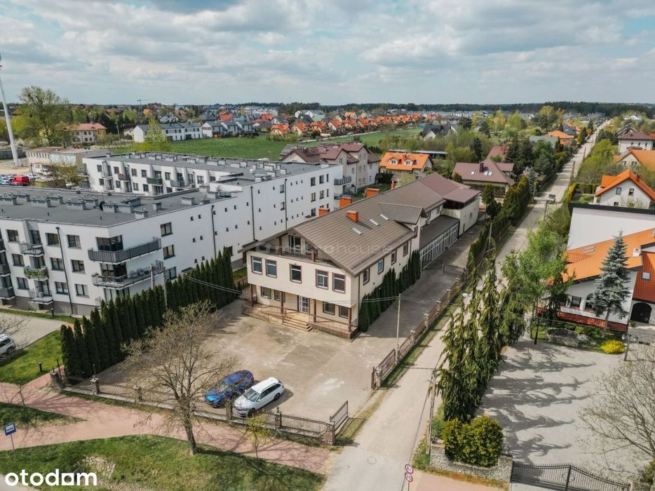 Obiekt usługowy w Serocku