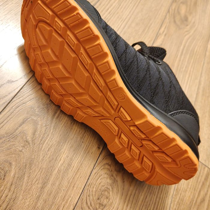 Buty robocze z noskiem art.mas oddychające BHP r. 39