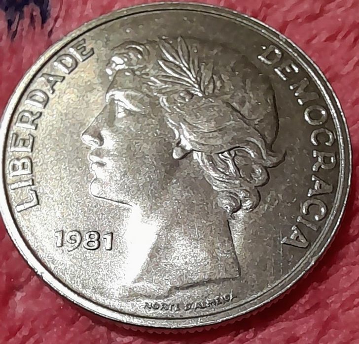 Moedas Portugal 25 escudos 1980,1981,1982,1983,1984 e 1985