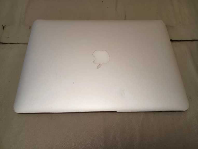 Apple Macbook Air A1466