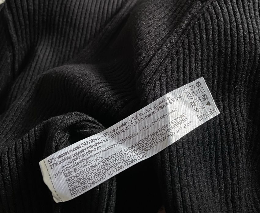 Sweter czarny z kapturem i długim rękawem,Zara