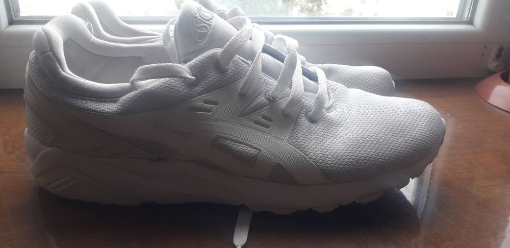 Кроссовки Asics 43.5