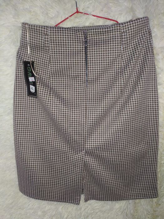 Тепла спідниця..