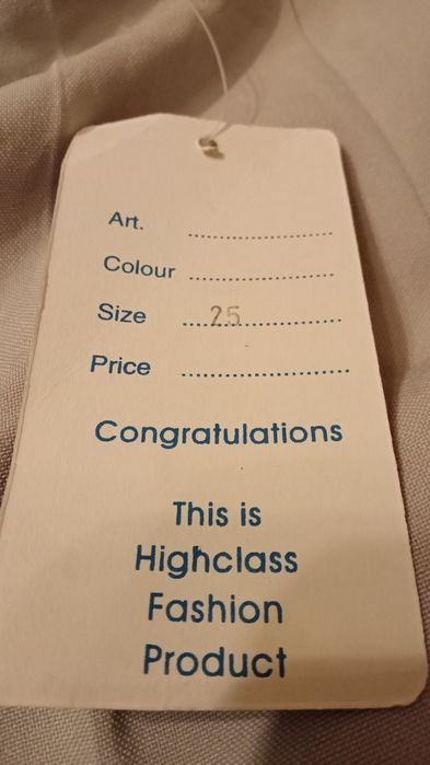 Eleganckie damskie spodnie w bezowym kolorze firmy MARIA