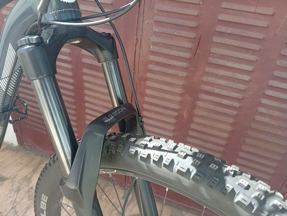 Rockrider AM50 dupla suspensão