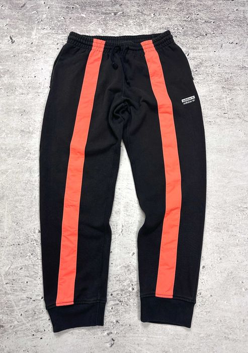 Spodnie dresowe ADIDAS bawełniane szerokie dresy męskie r. M