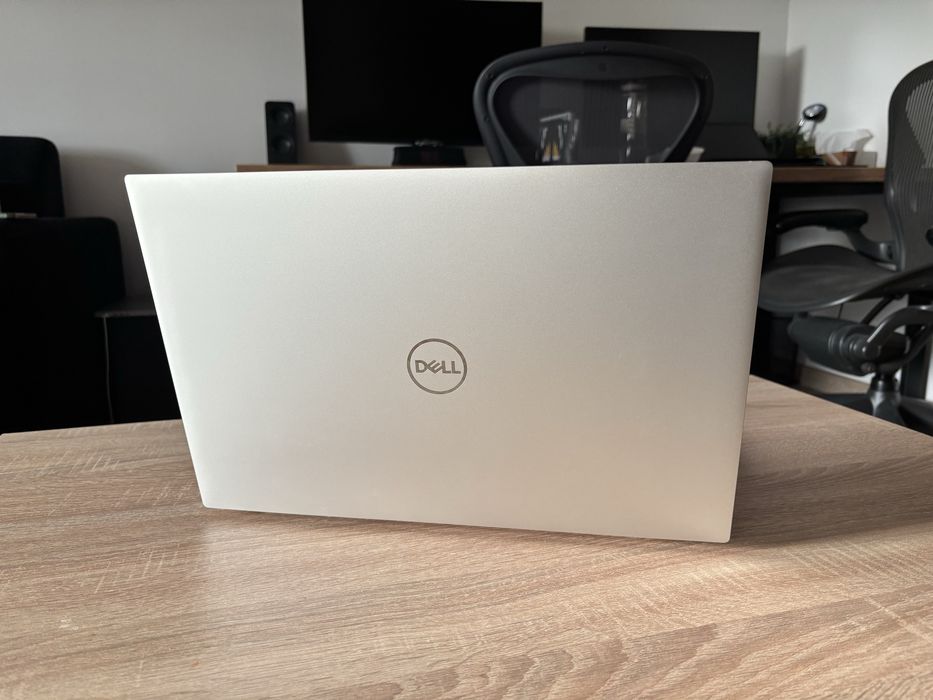 Dell XPS 17 9720 i7-12700H 32GB 1TB RTX3050 - foto i montaż
