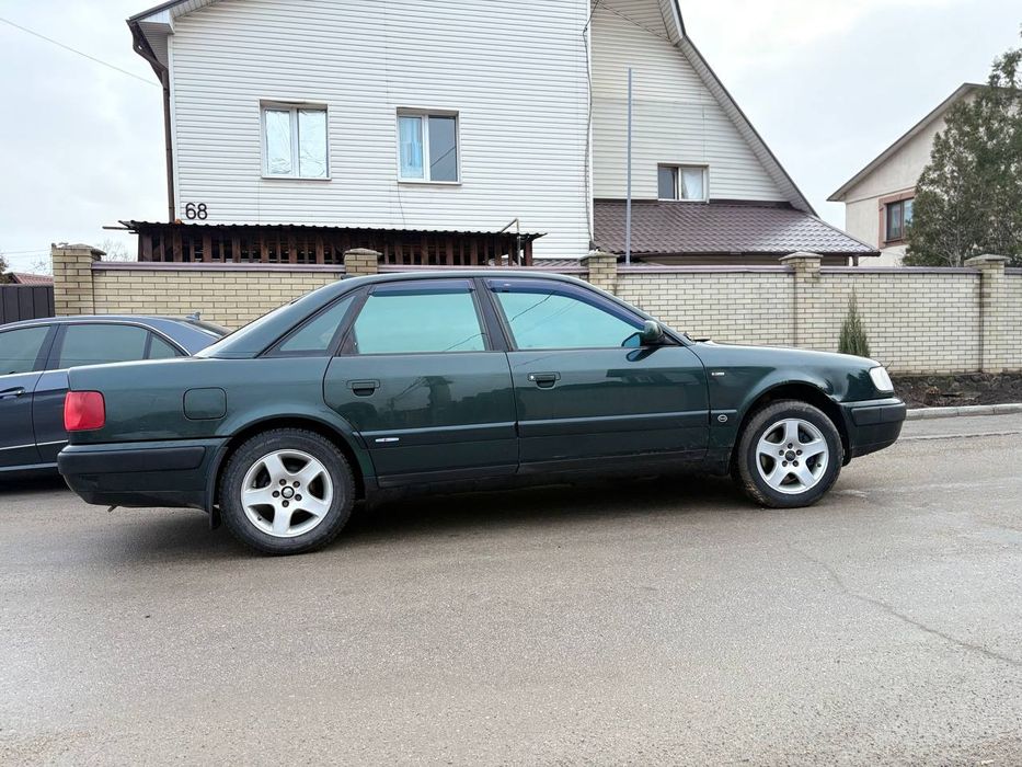 Продам Audi a6 c4