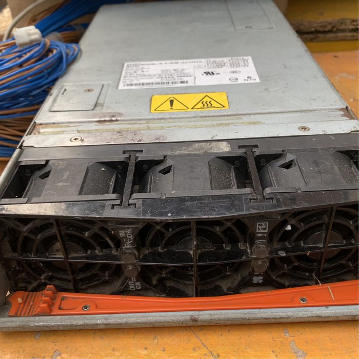 Потужний блок живлення 2880W Astec AA23920L