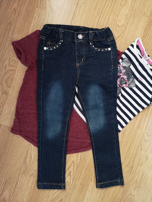 Komplet tshirty spodnie 104