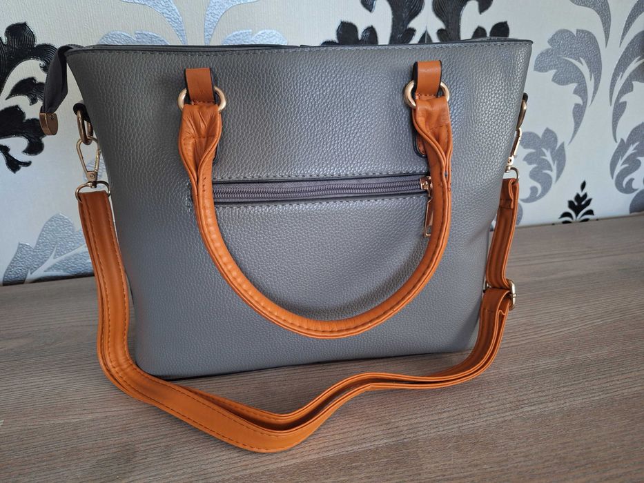 Torebka kuferek elegancka