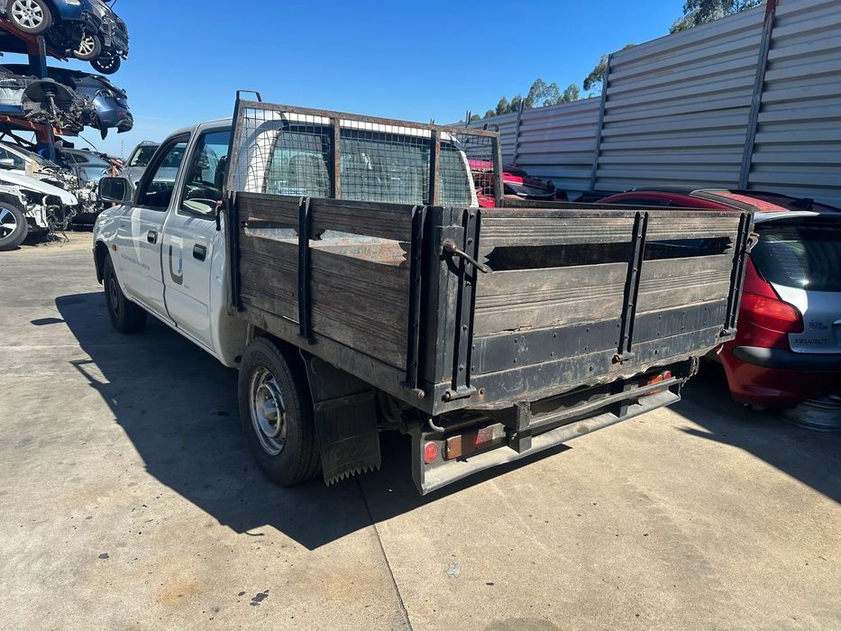 TOYOTA HILUX 2.4 CABINE DUPLA DE 2001 CENTRO DE ABATE FIM DE VIDA