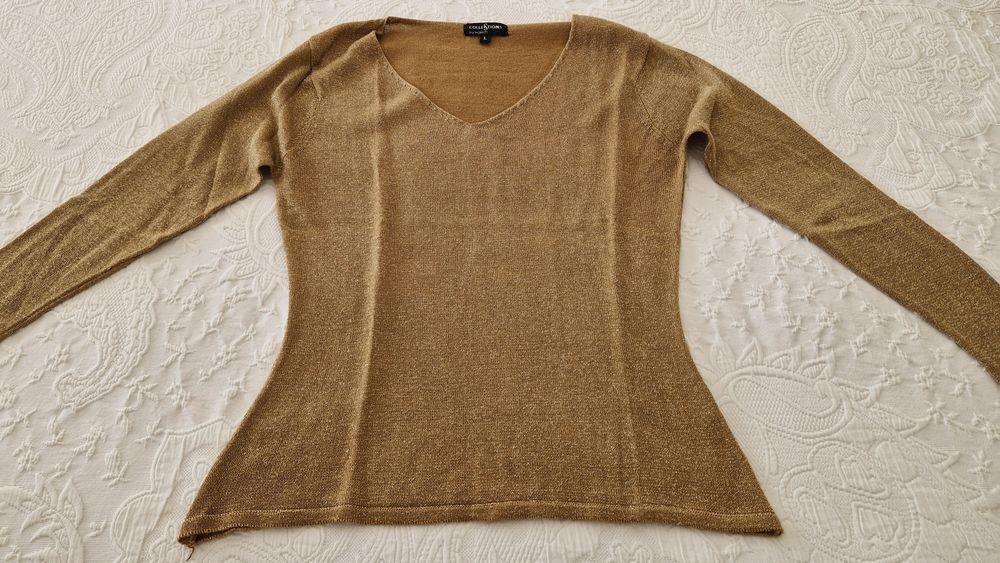 Blusa dourada com brilho tamanho L