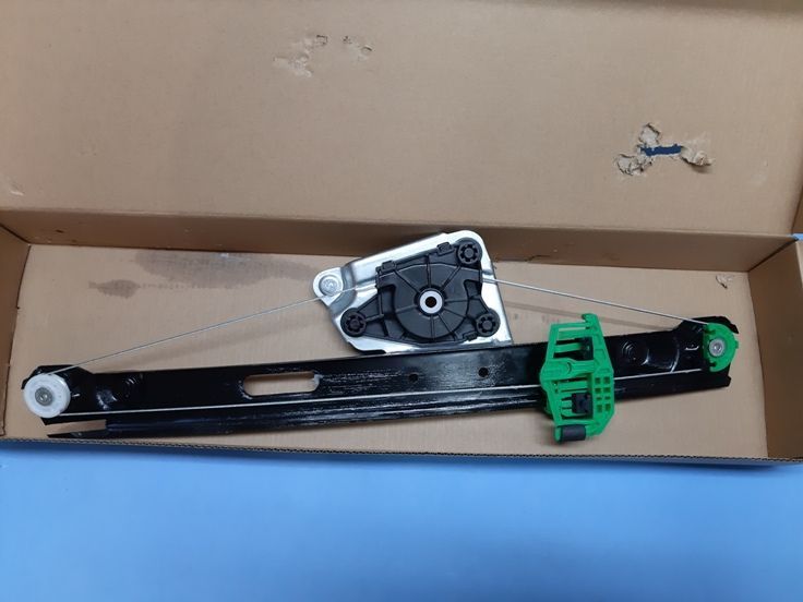 Elevador dos vidros bmw série 3 E90 E91  NOVOS
