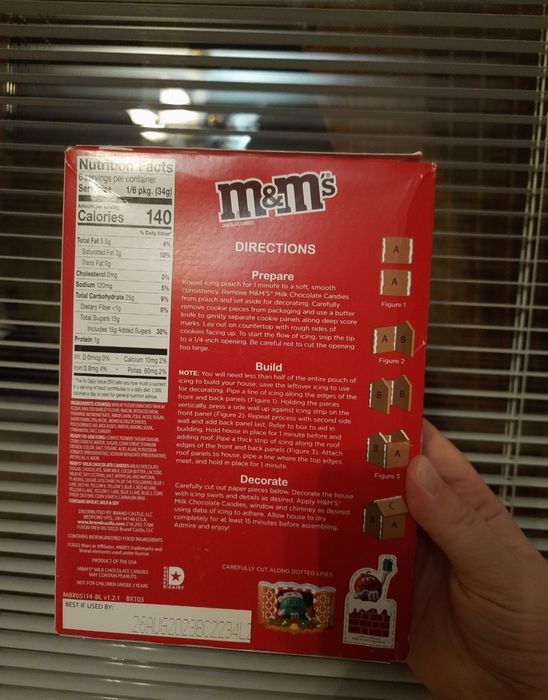 M&M's будиночок ем енд емс гра