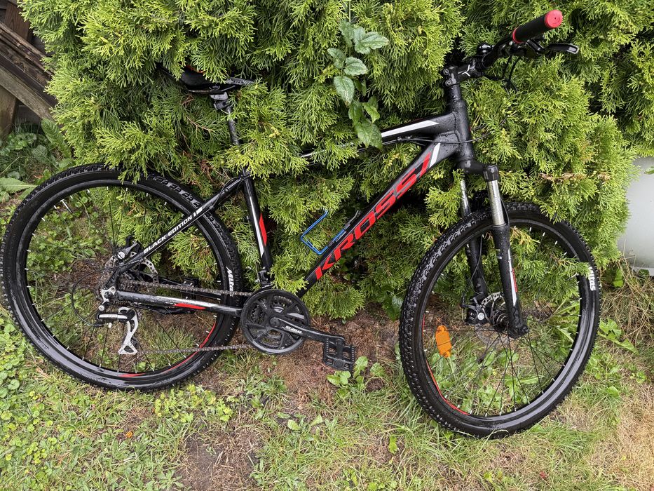 Rower cross czarno czerwony