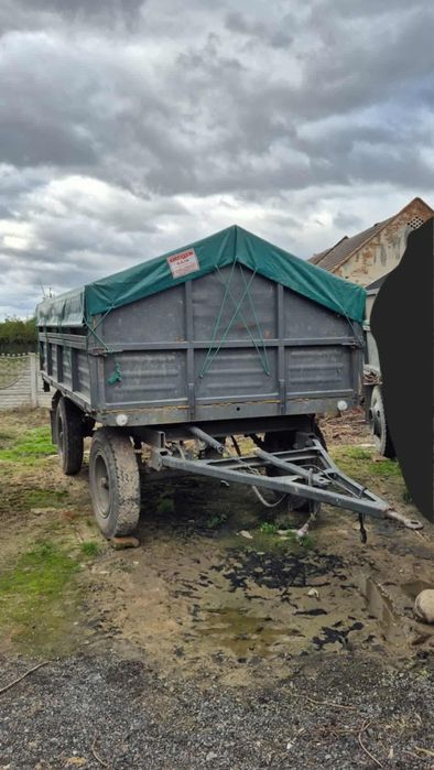 Przyczepa rolnicza D50 (6 ton + nadstawki) i D46A (4,5 tony + nadstawki)