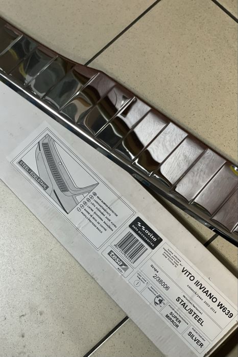 Накладка на задній бампер НОВА Хром ОРИГІНАЛ Mercedes Vito/Viano W639