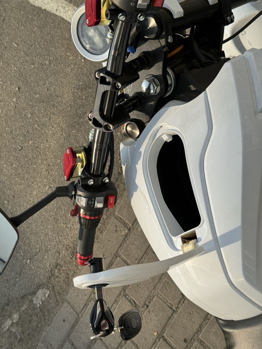 Електро мотоцикл 2000w