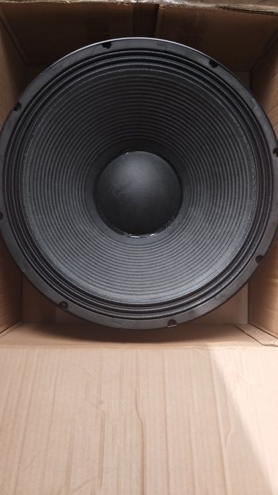 Динаміки  Emiter-S 4ОHM 600W HY-1810