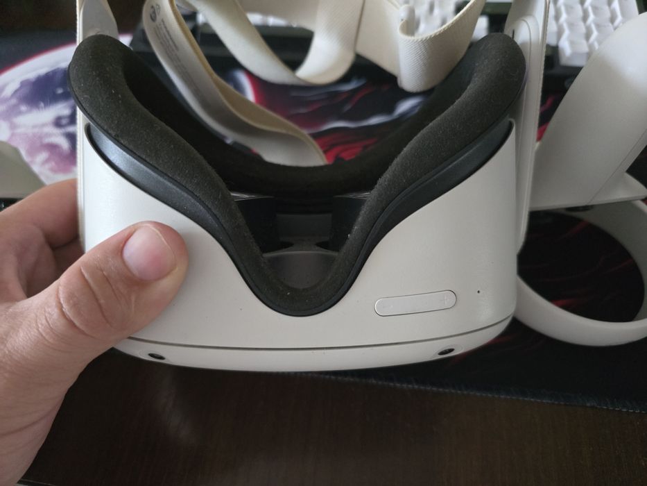 Окуляри віртуальної реальності Meta Oculus Quest 2 256ГБ