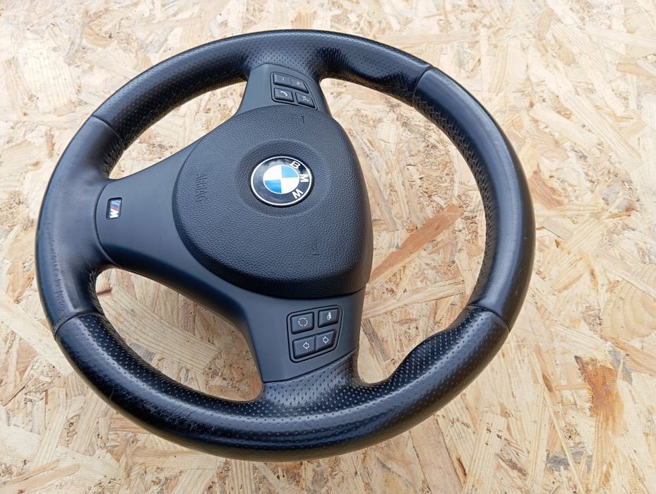 Kierownica M pakiet kompletna poduszka BMW e81 e82 e87 e90 e91 e92 e93
