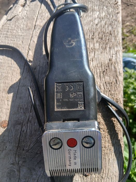 Продам машинку для стрижки волос