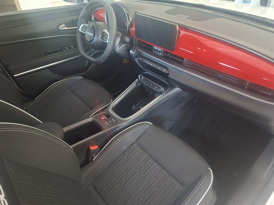 Fiat 600e Red 2025