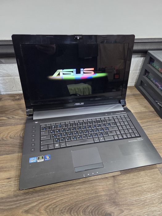 Ігровий ноутбук Asus 17.3 дюйми 16 озу 2 диски