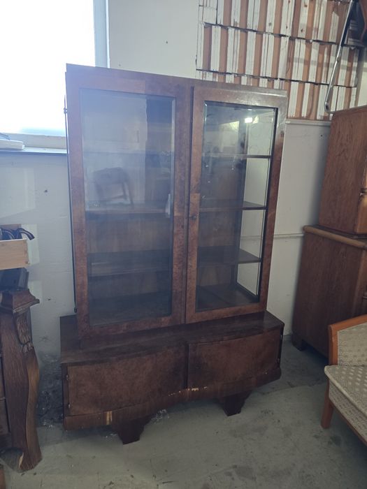 Rezerwacja. Witryna Art Deco / biblioteczka przeszklona – do renowacji