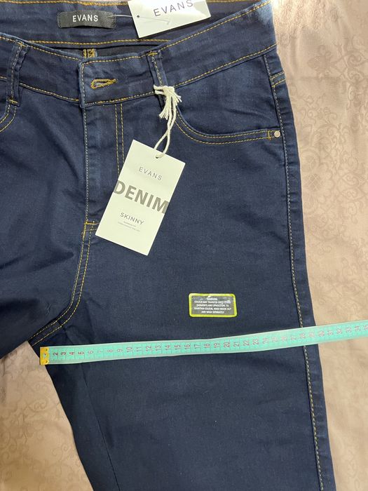 Джинсы темносиние Evans
