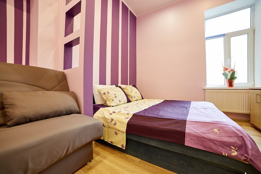 Площа Ринок.СВІТЛО є.Центр. реальна ціна Реберня, Криївка, Федор