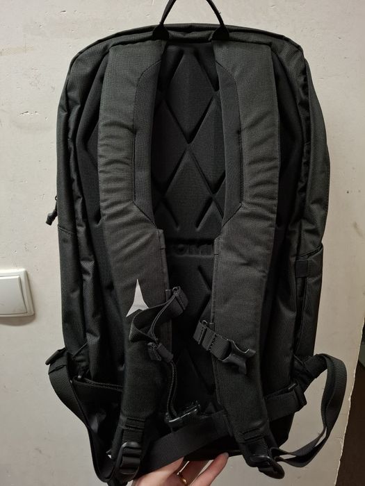 Plecak narciarski na narty Atomic Piste Pack Cloud czarny