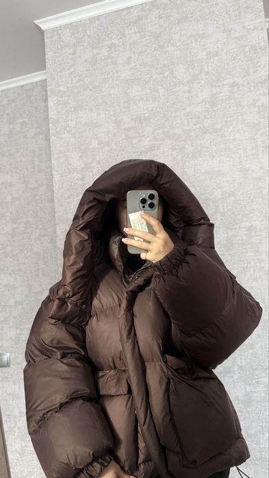 Трендовий шоколадний пуфер