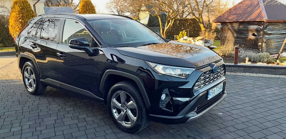 Toyota RAV 4 2019 r. 4x2 Start&Stop Comfort Silnik 2,0 benzyna