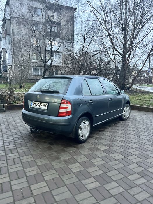 Skoda fabia 2004 рік