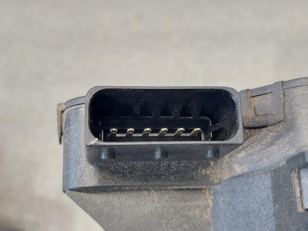 Pedal do acelerador OPEL Corsa D Van