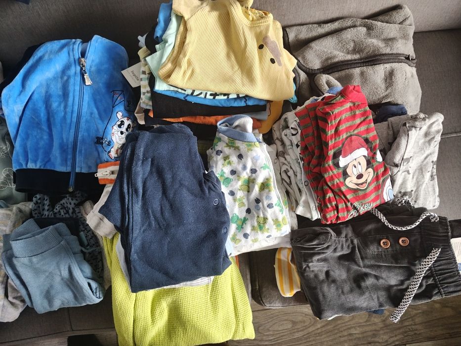 Sprzedam ciuchy chłopięce 62