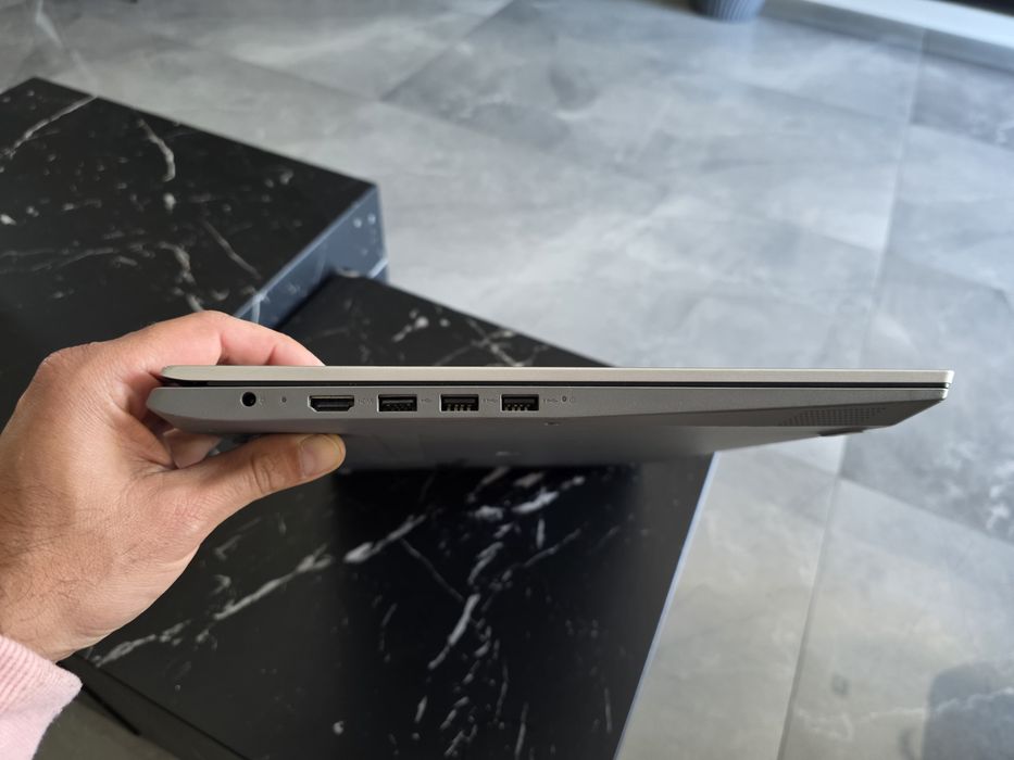 Laptop Lenowo HISFP01