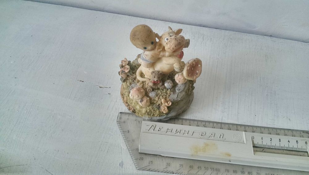 музыкальная шкатулка, Музична скринька, статуэтка , поющая фигурка