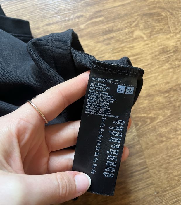 кроп футболка uniqlo нова