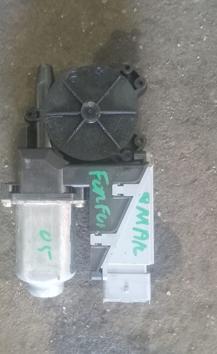 Motor Elétrico Vidro Frente Esquerda Smart 454