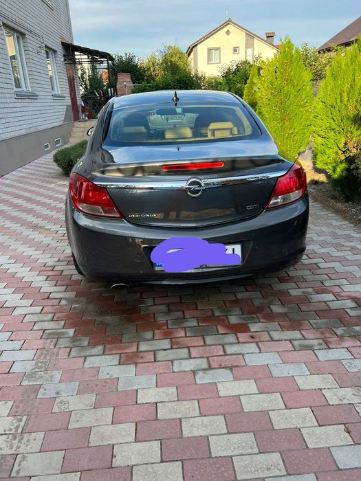 Продам Опель Інсігнію дізель 2009 год