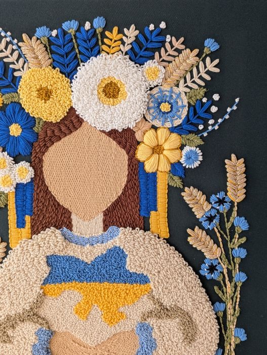 Картина "Берегиня України" килимова вишивка 50х60 см