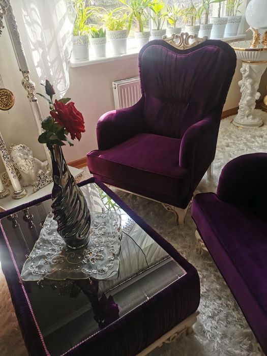 Okazja luksusowe meble włoskie w barokowym stylu