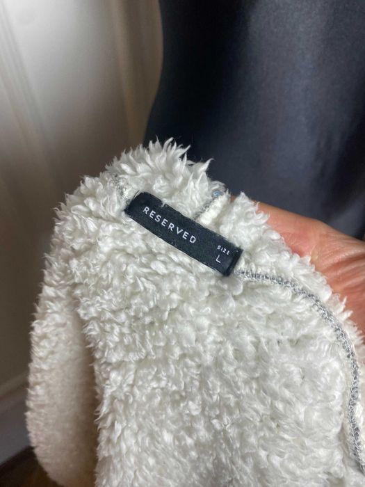 Bluza damska szara z kożuszkiem polarr 40 L Reserved  na jesień zimę